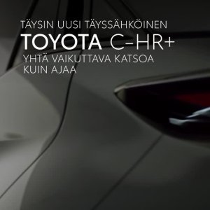 Uskalla erottua: täysin uusi täyssähköinen Toyota C-HR+ on ennakkomyynnissä, alkaen 45 590 €. Nyt neliveto etuvedon hinn...