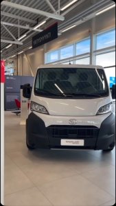 Mitä veikkaat, montako mahtuu? #autonpäivä2026 #toyotalahti #proacemax #toyota #tervetuloa