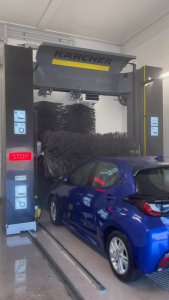 Vielä upeampi kuin Toyota-merkkihuollettu auto on Toyota-merkkihuollettu JA pesty auto. Pesun saat tilattua huollon yhte...