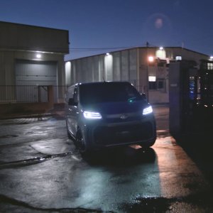 Täyssähköiseen ja monipuoliseen Toyota Proace -mallistoon mahtuu paljon hyötyjä yrittäjälle: valinnanvaraa kaiken kokois...